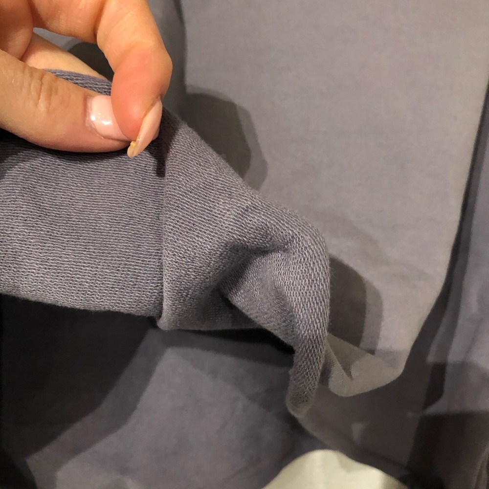 MESHKI Cropped Jumper - Picture 4 of 6